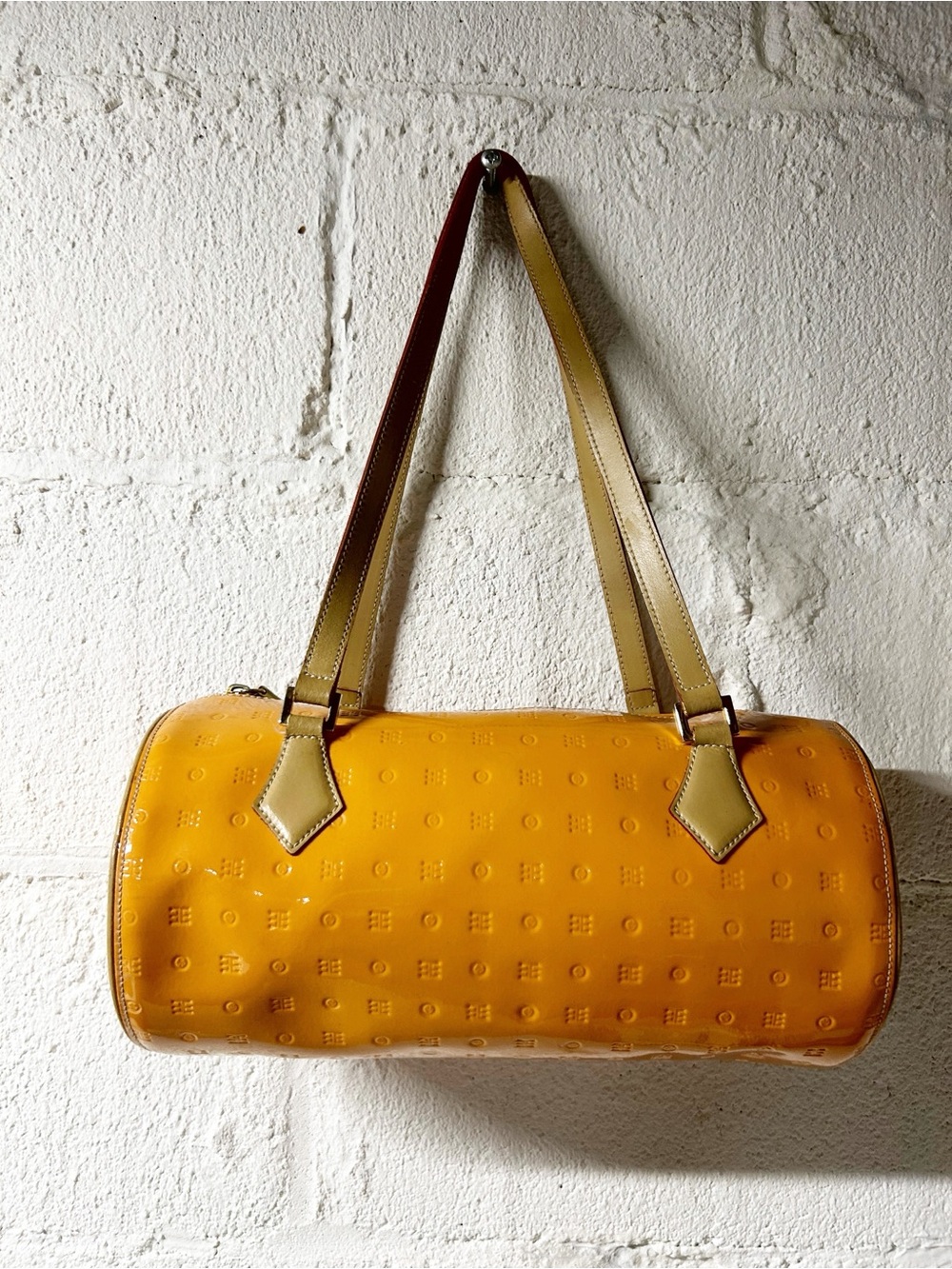 Arcadia Orange Patent Leather Barrel Shoulder Bag with Contrast Straps VTG